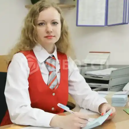 Кассир билетный